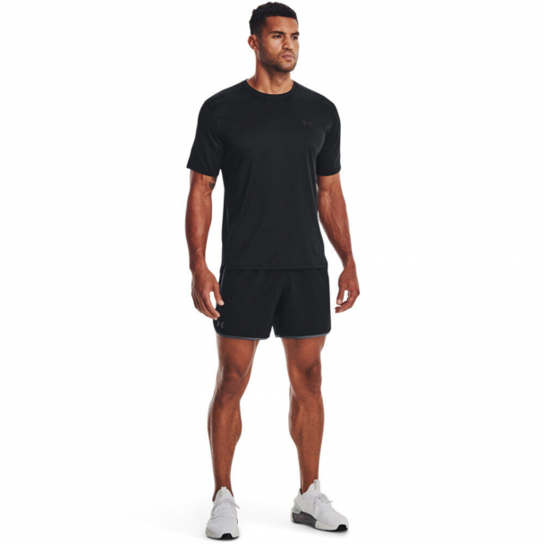 Short 15 cm UA HIIT Woven